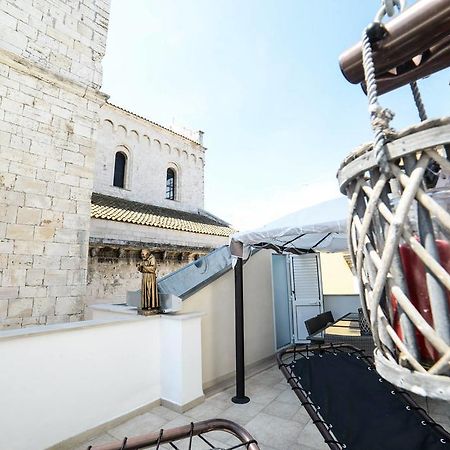 B&B Il Campanile Barletta Bagian luar foto